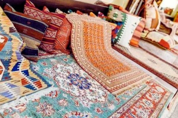 Persian Carpets Antiques Exhibition in Abu Dhabi